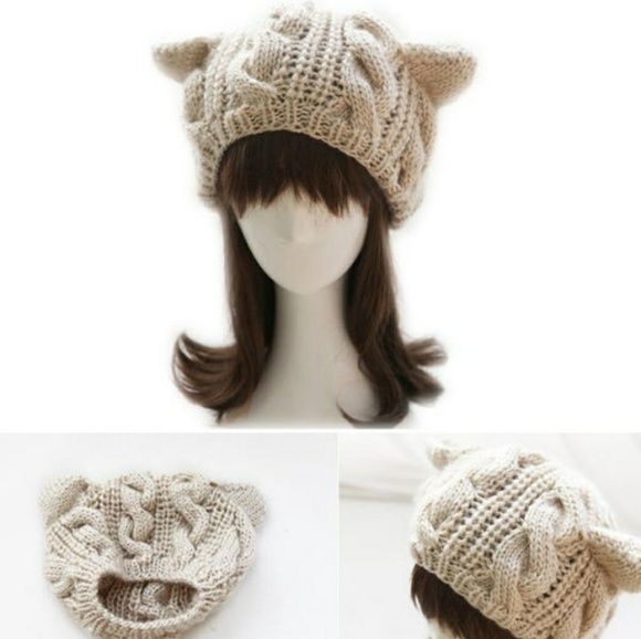 Accessories - *!*Cat Ears Beanie*!* BEIGE